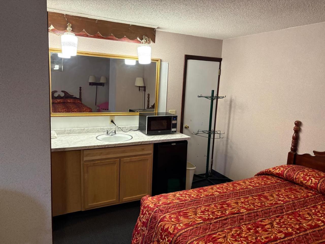 Dutch Motel By Oyo Near Hershey Park Palmyra Esterno foto