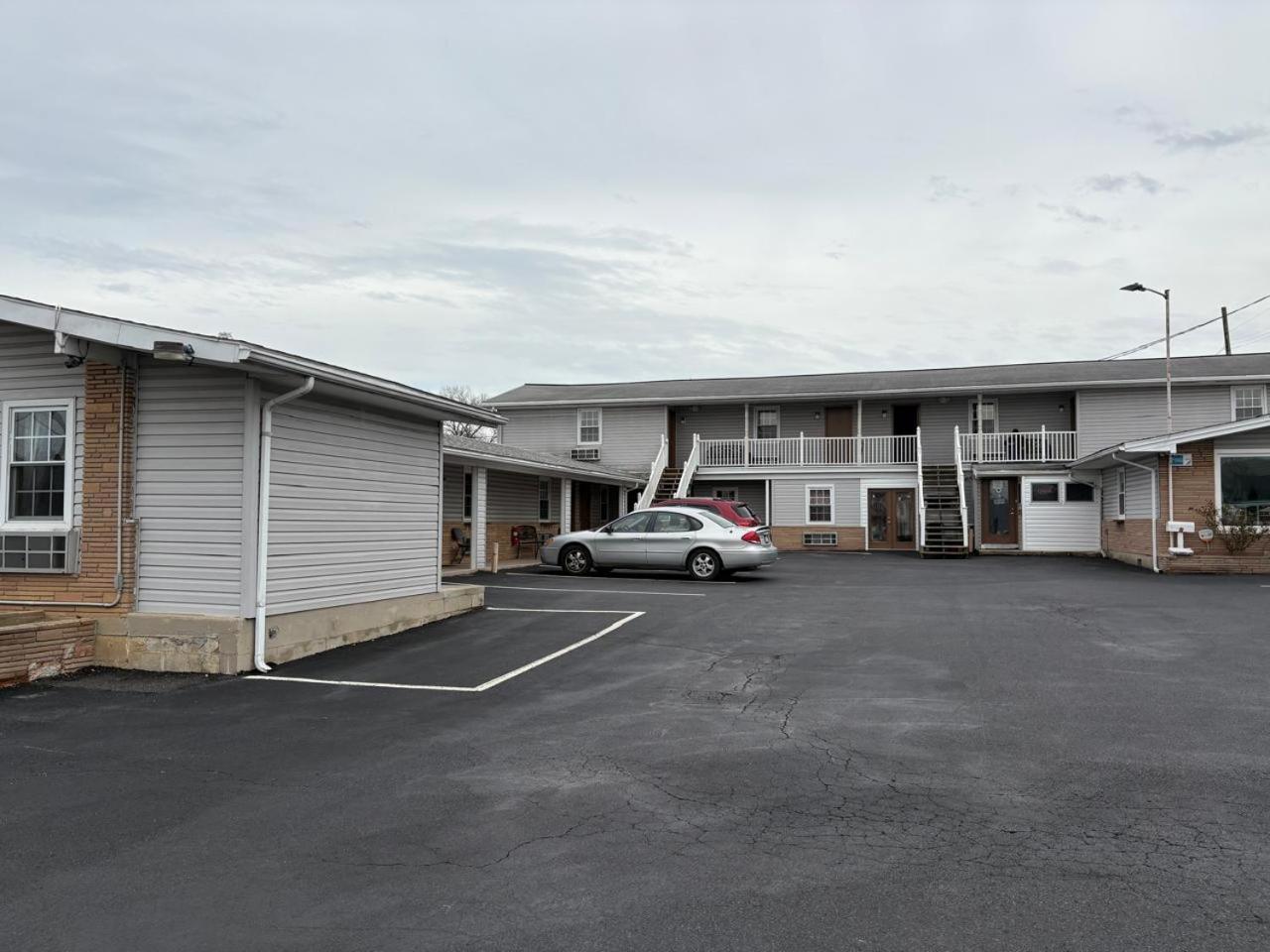 Dutch Motel By Oyo Near Hershey Park Palmyra Esterno foto